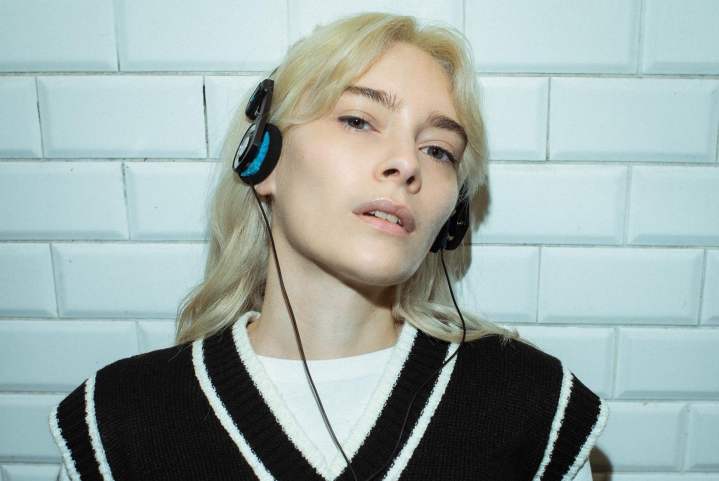 CLOUD, nouvelle reine de la pop expérimentale, dévoile &laquo;&nbsp;Dead End&nbsp;&raquo;